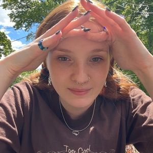 Meet your Posher, Gabby